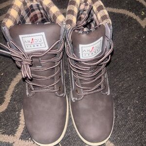 Brand New, Anjou Femme Brown Lace-Up Boots